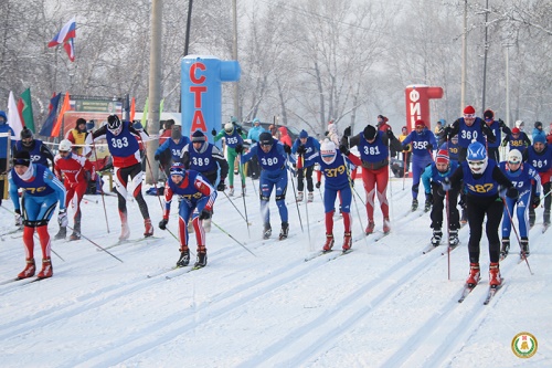 Артем Жмурко и Анастасия Казакул — победители ЧСиДФО по лыжным гонкам
