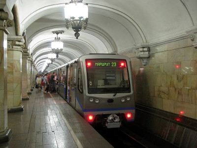 Еще двое работников московского метрополитена задержаны по делу о крушении поезда