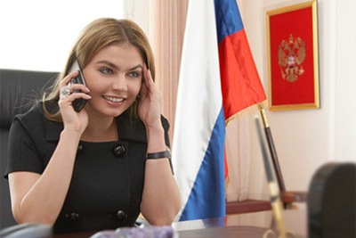 Алина Кабаева уходит из Госдумы в медиабизнес